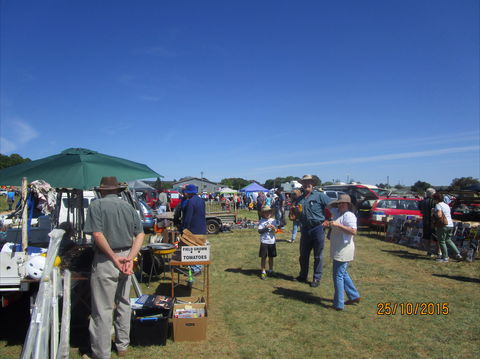 Crookwell Rotary Swap Meet And Market Day - Yamba Accommodation 0