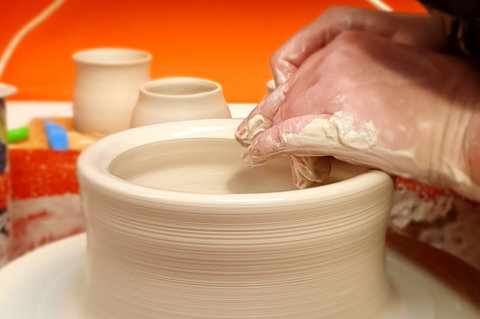 Beck Davies Ceramics Pottery Classes And Workshops - Yamba Accommodation 1