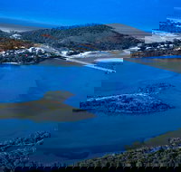 Causeway Lake Markets - Yamba Accommodation