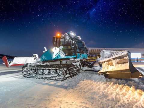 Groomer Tours At Perisher - Yamba Accommodation 4