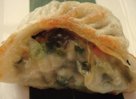 Iron Chef Chinese Seafood Restaurant - Yamba Accommodation 4