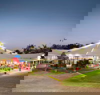 Mission Beach Resort - Yamba Accommodation