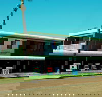 Longreach Motor Inn - Yamba Accommodation