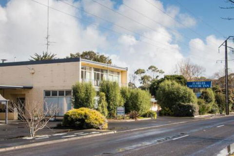 Jubilee Motor Inn - Yamba Accommodation 2