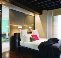 Establishment Hotel - Yamba Accommodation