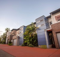 Best Western Plus Quarterdecks Retreat - Yamba Accommodation