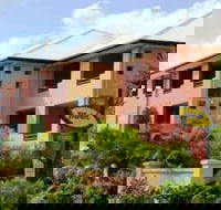 Kacys Bargara Beach Motel - Yamba Accommodation