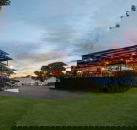 The Huskisson - Yamba Accommodation