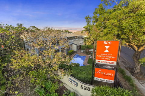 Airport International Hotel Brisbane - Yamba Accommodation 0