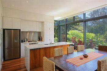 Kiah Beach House - Yamba Accommodation 1