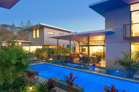 Byron Luxury Beach Houses - Yamba Accommodation 1