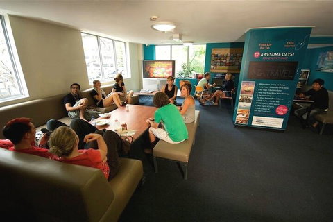 Base Backpackers Brisbane Uptown Hostel - Yamba Accommodation 2