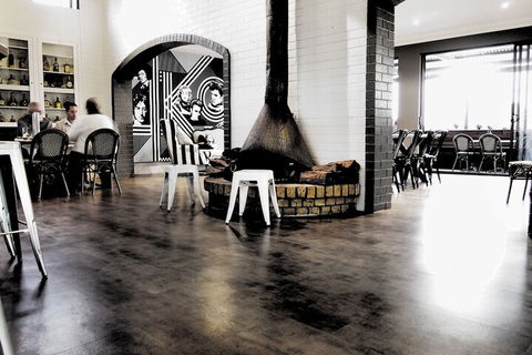 Hotel Gracelands - Yamba Accommodation 4
