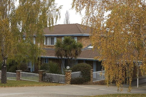 Kinross Inn - Yamba Accommodation 0