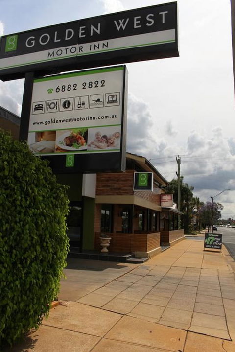Golden West Motor Inn - Yamba Accommodation 0