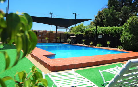 Golden West Motor Inn - Yamba Accommodation 6