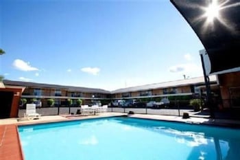Golden West Motor Inn - Yamba Accommodation 5