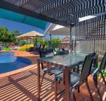 Blazing Stump Motel  Suites - Yamba Accommodation