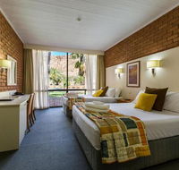 Alice in The Territory - Yamba Accommodation