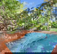 Tropic Towers Apartments - Yamba Accommodation