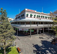 Hides Hotel Cairns - Yamba Accommodation