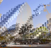 Oaks Brisbane Festival Suites - Yamba Accommodation