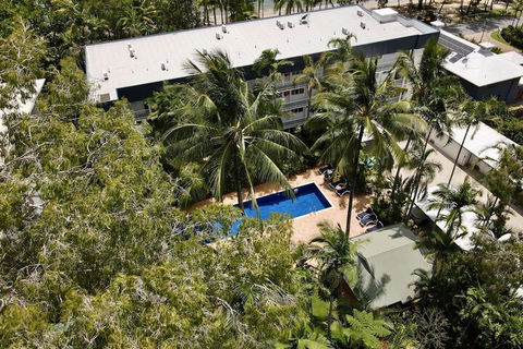 Agincourt Beachfront Apartments - Yamba Accommodation 2