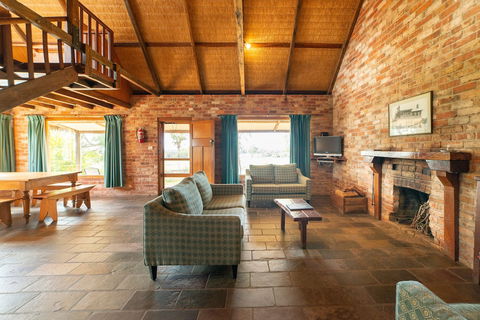 Grampians Pioneer Cottages - Yamba Accommodation 5