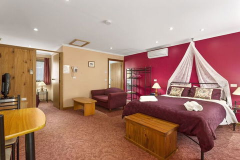 North East Rest Awhile Bed & Breakfast - Yamba Accommodation 2