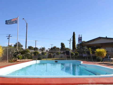 Crossroads Motel - Yamba Accommodation 2