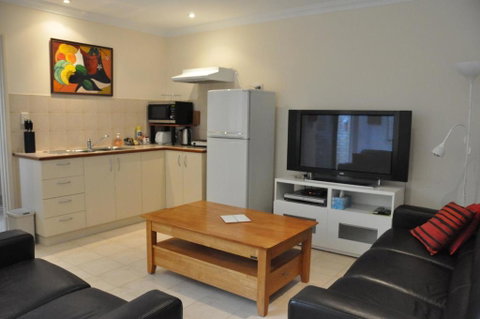 Alfred Cove Short Stay - Yamba Accommodation 2
