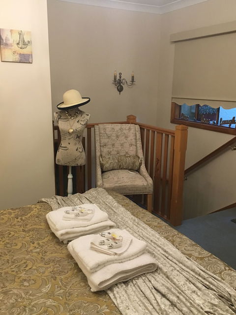 Mountain Lodge - Yamba Accommodation 2