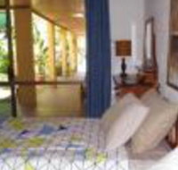Shady Grove B  B - Yamba Accommodation