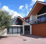 Swanriver Applecross Shortstays - Yamba Accommodation