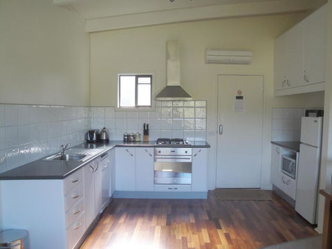 Off Mountain Accommodation - Yamba Accommodation 3