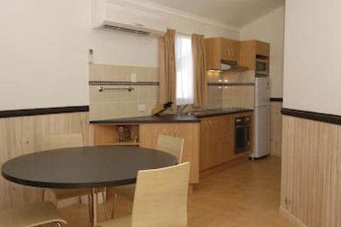 Longreach Tourist Park Caravan Park - Yamba Accommodation 6