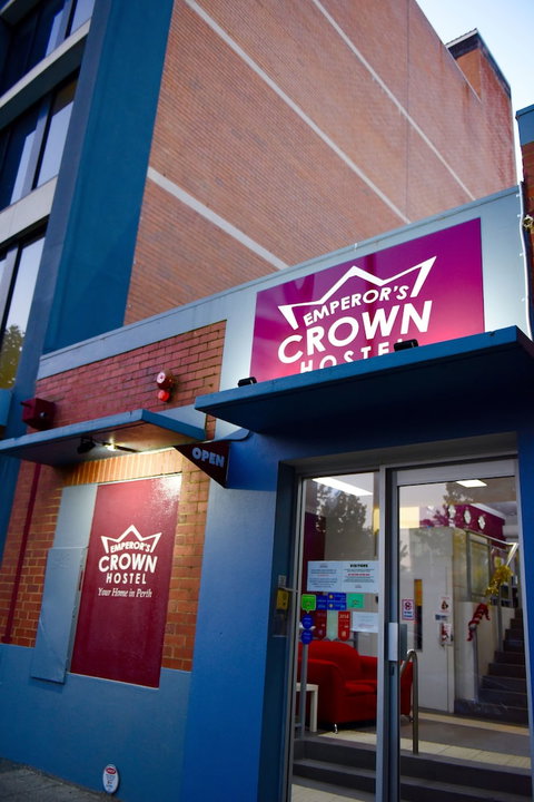 The Emperor's Crown Hostel - Yamba Accommodation 0