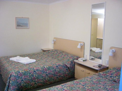 Mid Coast Motor Inn - Yamba Accommodation 6