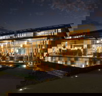 Mantarays Ningaloo Beach Resort - Yamba Accommodation