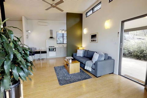 Somewhere Unique - Yamba Accommodation 3