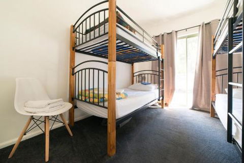 Neds Other Beds - Yamba Accommodation 2