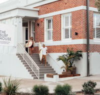 The Surf House - Yamba Accommodation