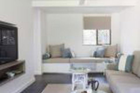 Bayshore Bungalows - Yamba Accommodation 0