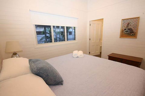 A PERFECT STAY - Cavvanbah Seaside Cottage - Yamba Accommodation 5