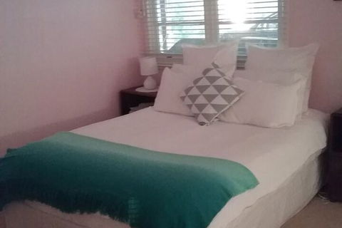Langley Cottage B & B - Yamba Accommodation 4