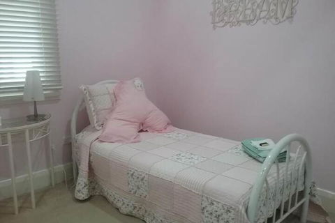 Langley Cottage B & B - Yamba Accommodation 1