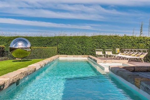 A PERFECT STAY - Villa St Helena - Yamba Accommodation 4