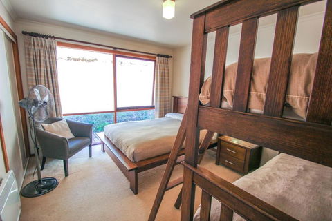 Barberry Lodge - Yamba Accommodation 6