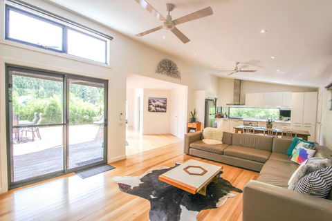 The Base One - Yamba Accommodation 4