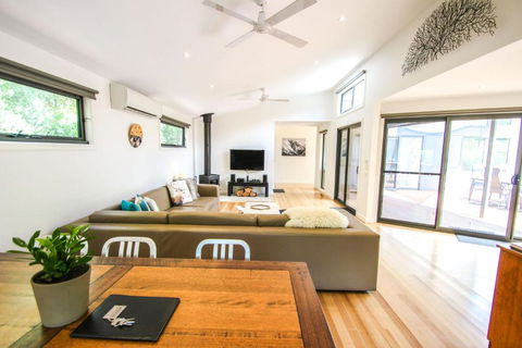 The Base One - Yamba Accommodation 6